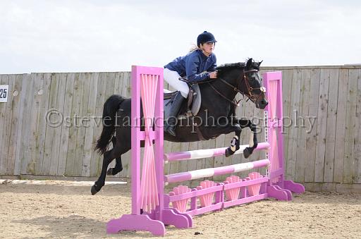 NRS_2078.JPG - (C)S.FARNDON