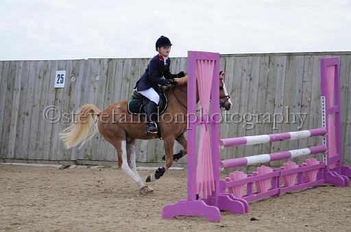 NRS_2172.JPG - (C)S.FARNDON
