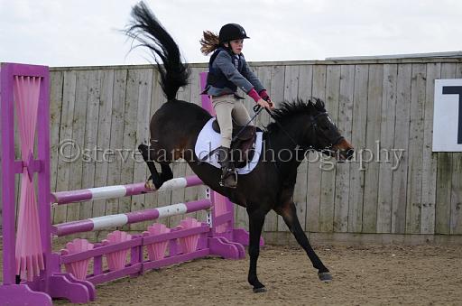 NRS_2223.JPG - (C)S.FARNDON