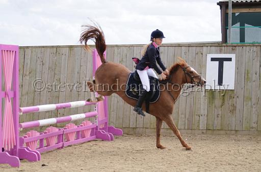 NRS_2296.JPG - (C)S.FARNDON