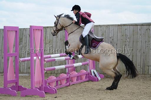 NRS_2501.JPG - (C)S.FARNDON